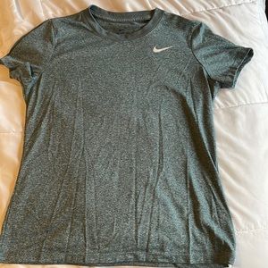 Nike T-Shirt, size M, worn once!!! Perfect condition.